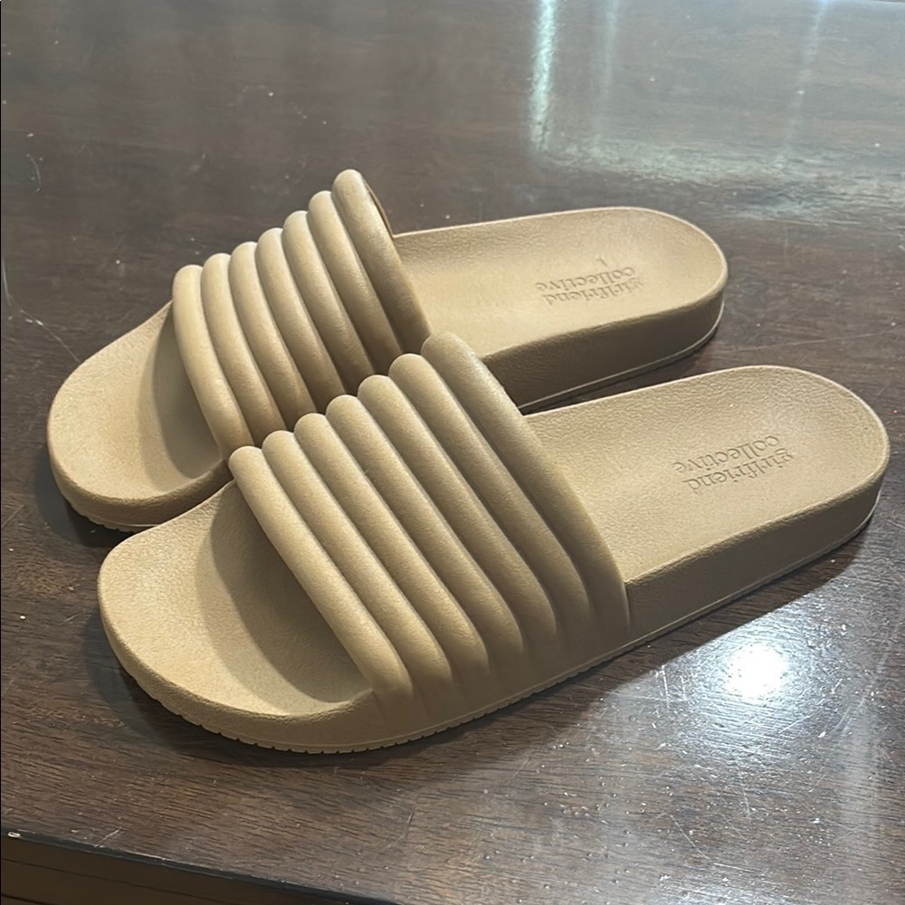 Girlfriend Collective Tan Slide Sandals